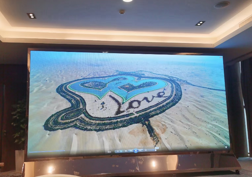 上海大華虹橋假日酒店室內(nèi)LED屏 p2 15㎡