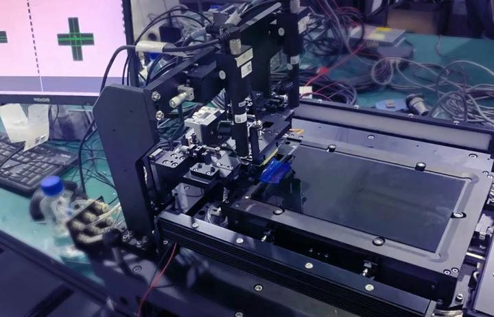 如何解決大尺寸產(chǎn)品高精度定位視覺難題